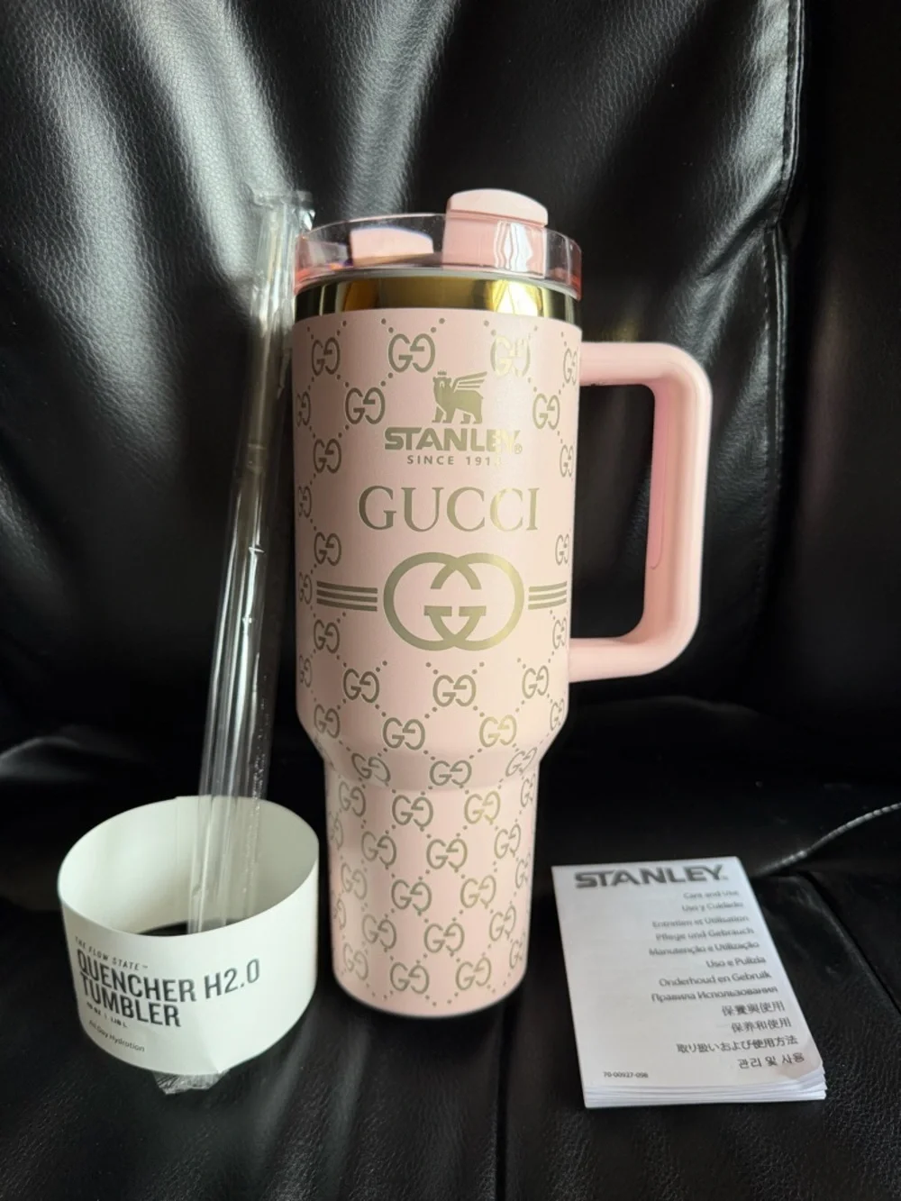 Stanley GUCCI 40oz Pink & Gold Tumbler w/ Handle - Picture 1 of 6